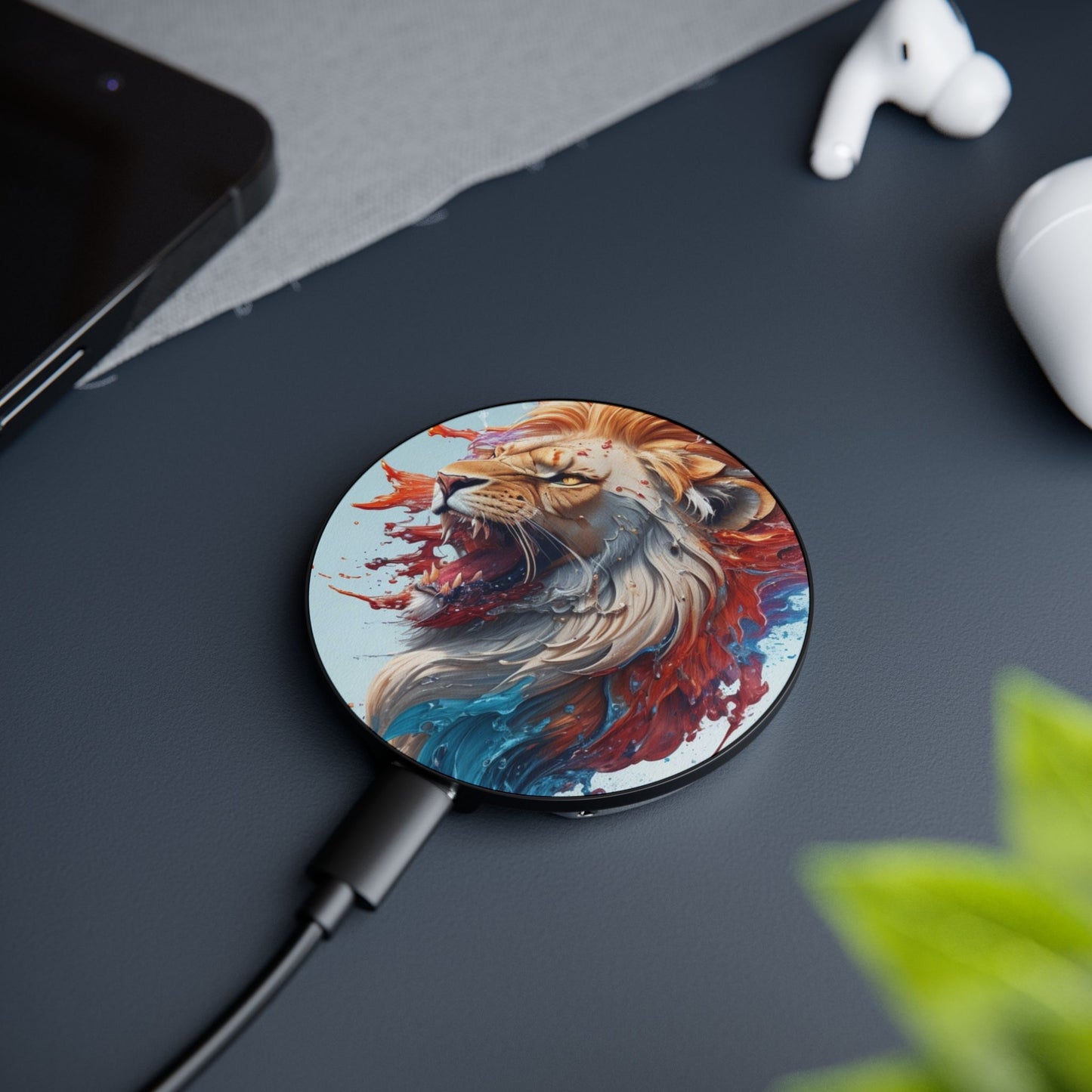 Splash Art Lion Magnetic Wireless Charger